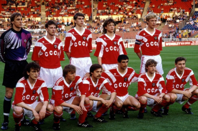Последняя игра сборной СССР состоялась в рамках отборочного турнира на Евро 1992 13 ноября 1991 года.