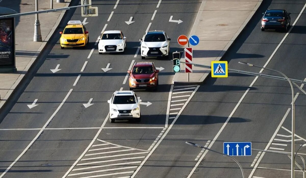 Автомобили на дороге. Источник: mos.ru Автор фото: Пресс-служба мэра Москвы 