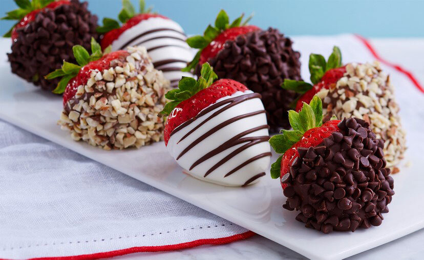 фрукты в шоколаде