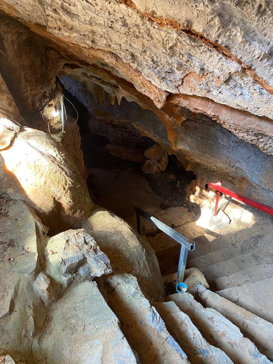 малайзия. озеро хенераль каррера. подземная река сак-актун. подземные озера кунгурской пещеры 4k. пещера святого марселя д’ардеш, франция.