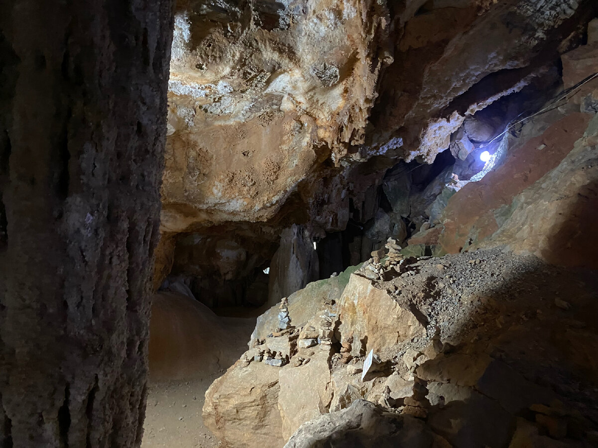 Джейта достопримечательности ливана. Джейта ливан. Пещеры 9. Пещеры джейта. Дженолан кейвс.