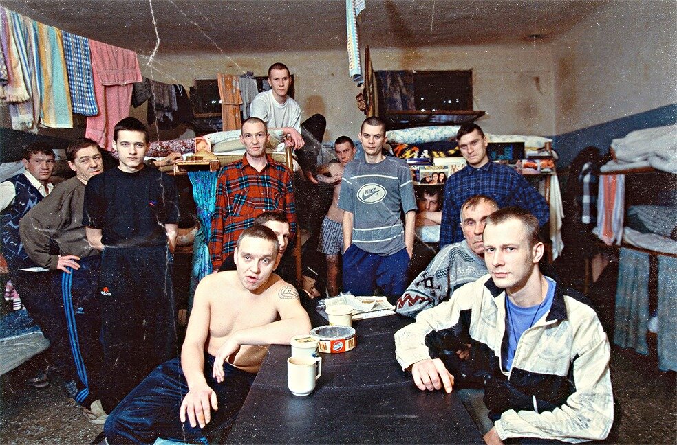 Жить в удовольствие цитаты. Человек который знал как правильно. Человек который знал как правильно. Человек который знал как правильно. Человек который знал как правильно.