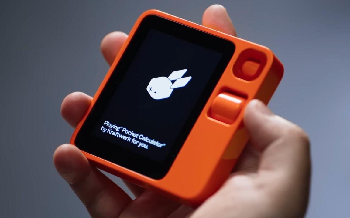 rabbit.tech📷Rabbit R1