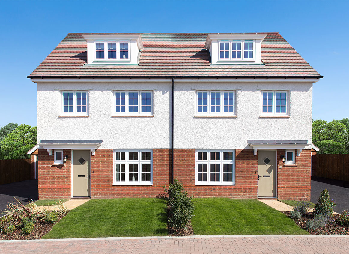 Дуплексы в английском стиле. Semi-detached house в британии. Semi-detached house в британии. Semi detached house. Semi detached house.