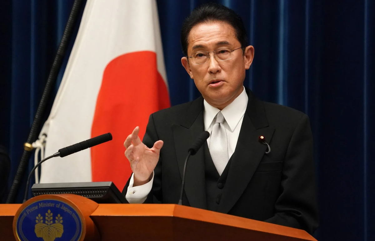 Японский премьер Фумио Кисида неоднократно поднимал тему "японских Курил"
