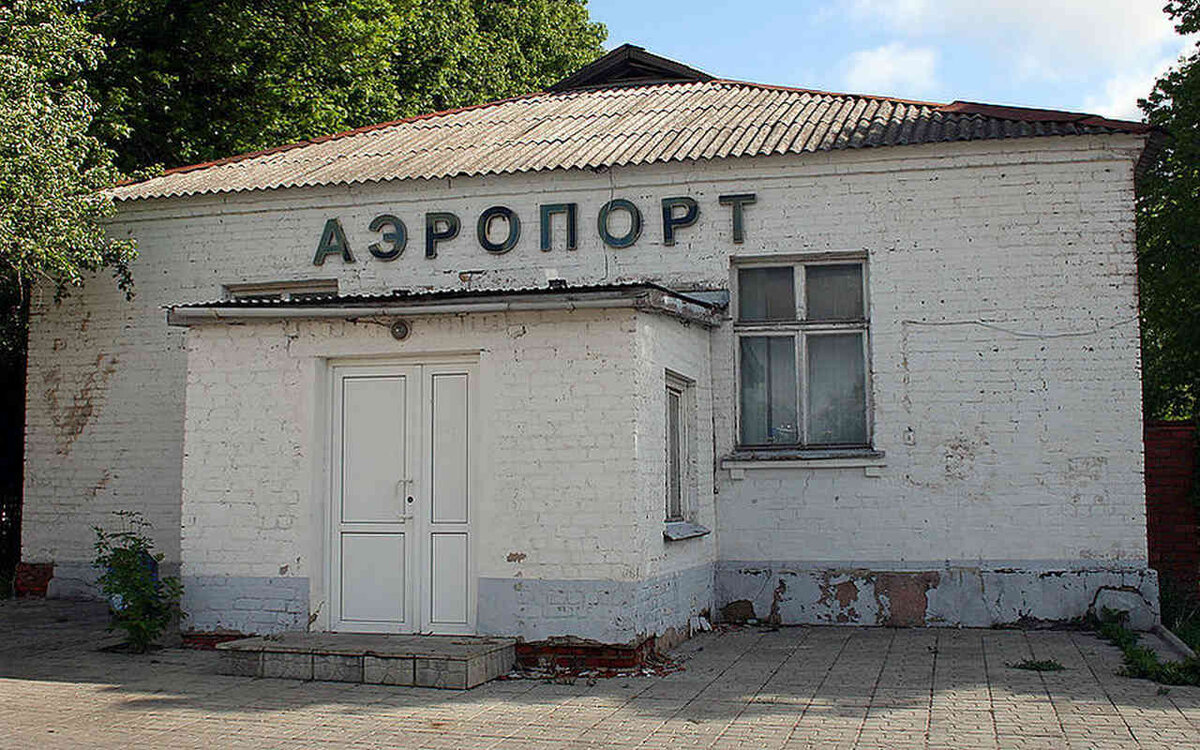    Завершение реконструкции аэропорта в Орле затягивается из-за срыва сроков московским подрядчиком Фото с сервиса «Яндекс.Карты»