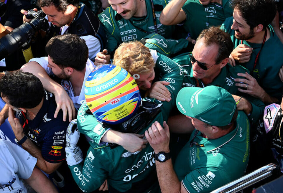    Aston Martin F1 Team
