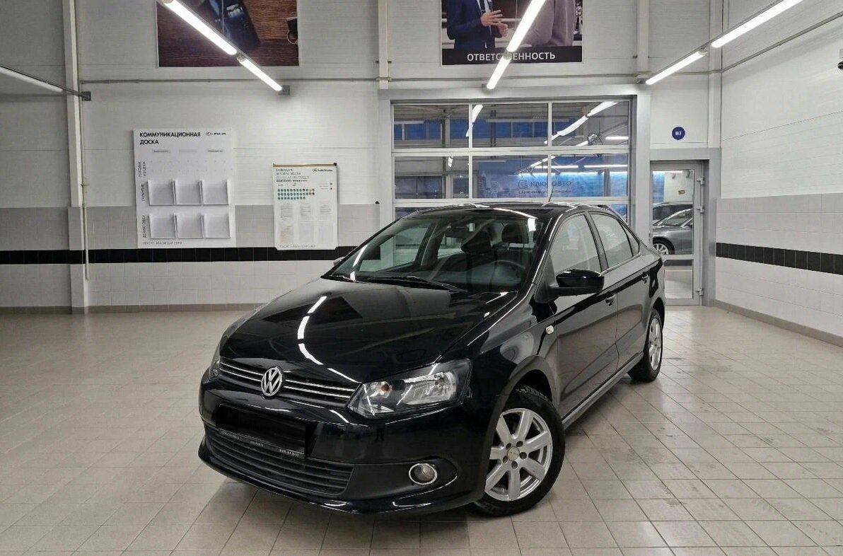 ФВ Поло Седан.