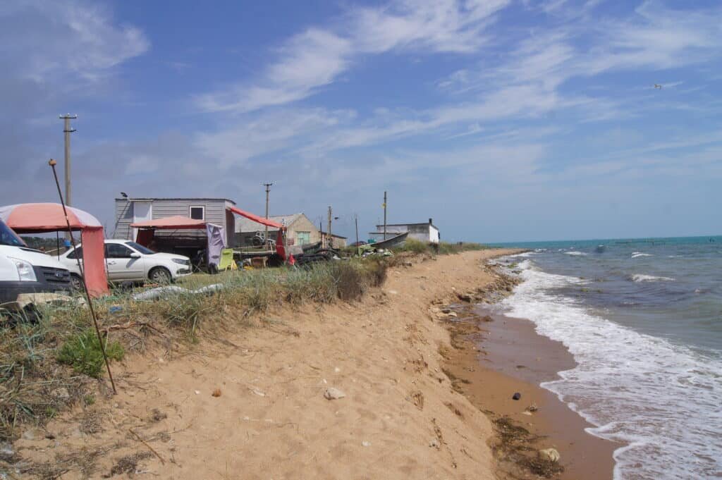 Лагерь археологов