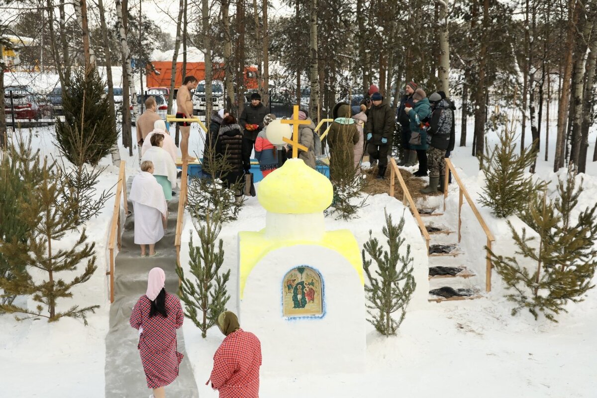    Православные Сургута смогут окунуться на Крещение в пять купелей