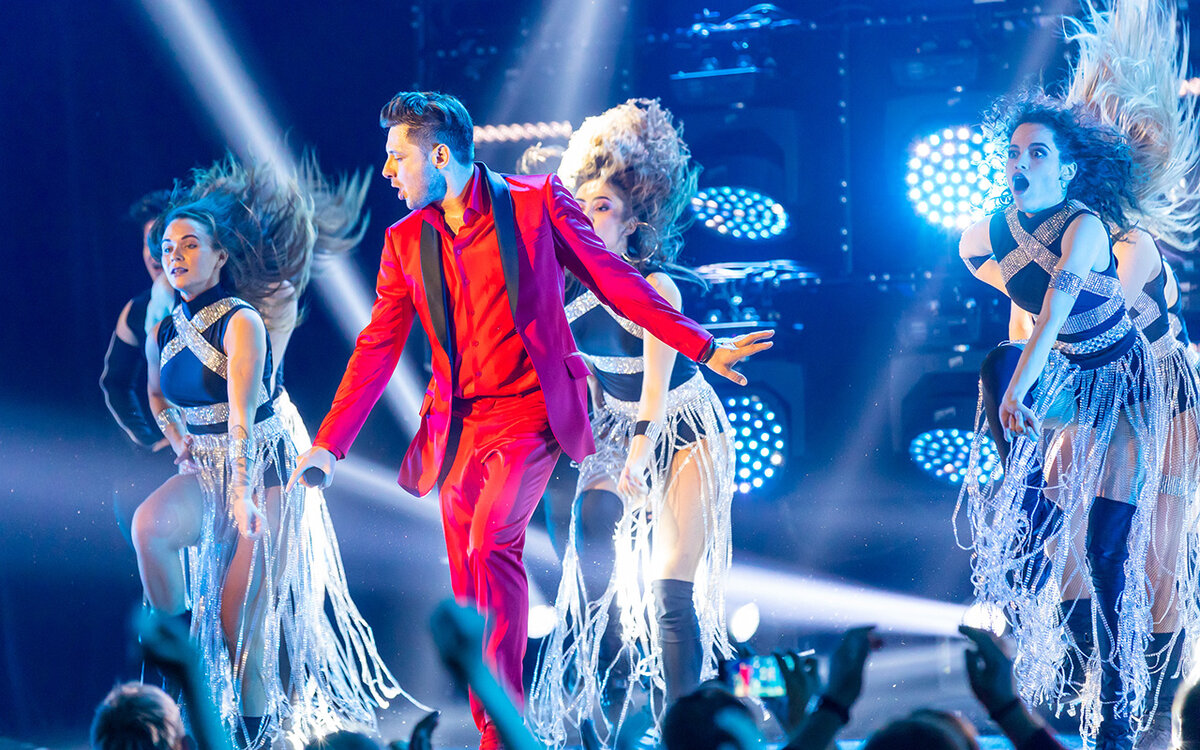 Я всегда знал, что моё место на сцене.