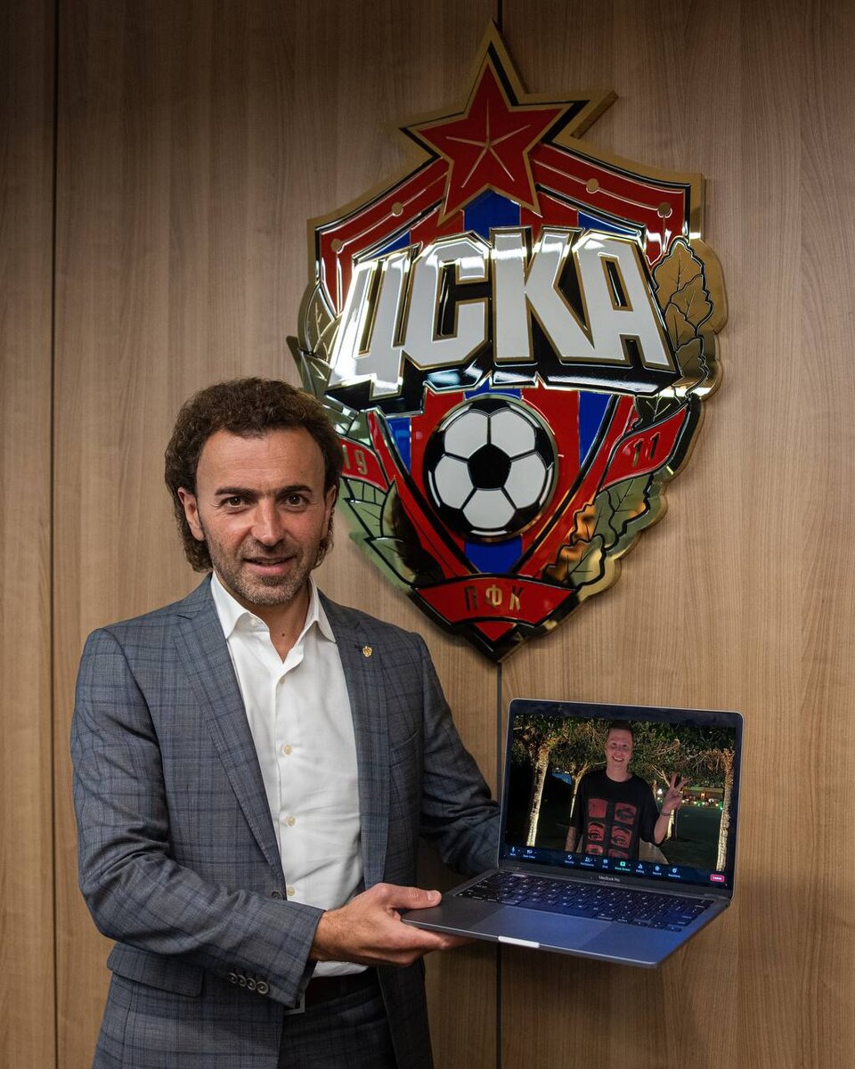 Роман Бабаев презентует новичка 