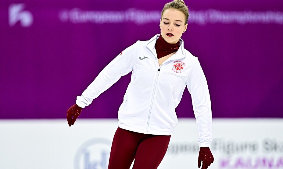    Губанова рассказала об обиде на ISU из-за фотоподборки о чемпионах Европы. Фото: Global Look Press