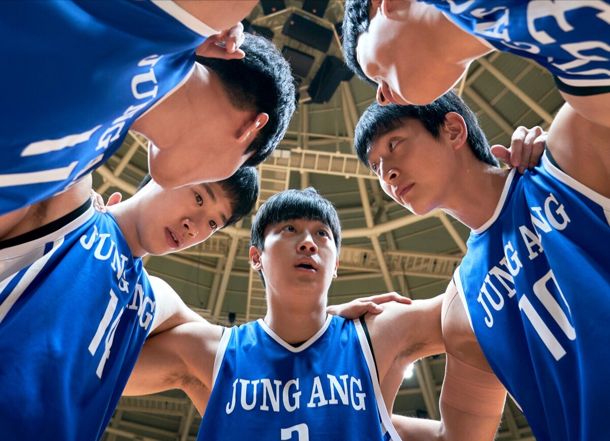 Кадр из фильма "Игра в Пусане".