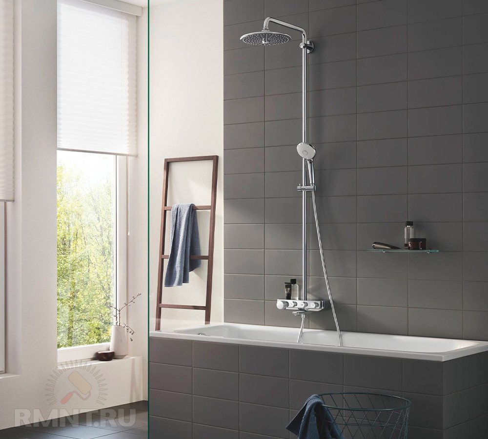 Bsdps-120/90 r хром+транспарент. Обычная душевая комната. Интерьер ванной комнаты с душевой кабиной. Варианты душа в ванной. Впанная комната с дудевой кабинкой.