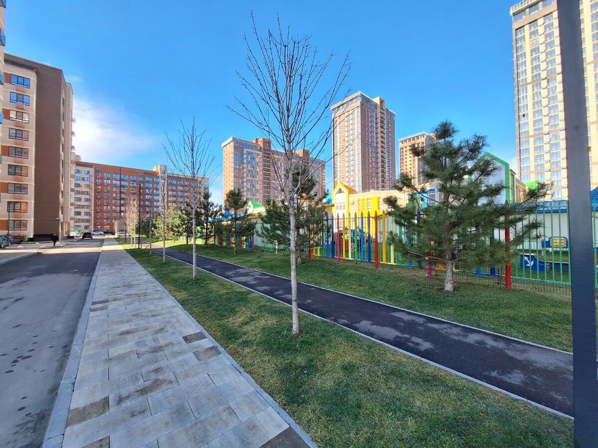 С новым годом 2019 свиньи. С новый годом 2019 г. Хёндай санта фе 2019 комплектации. Как встретить 2019 год. Современную 2019 год.