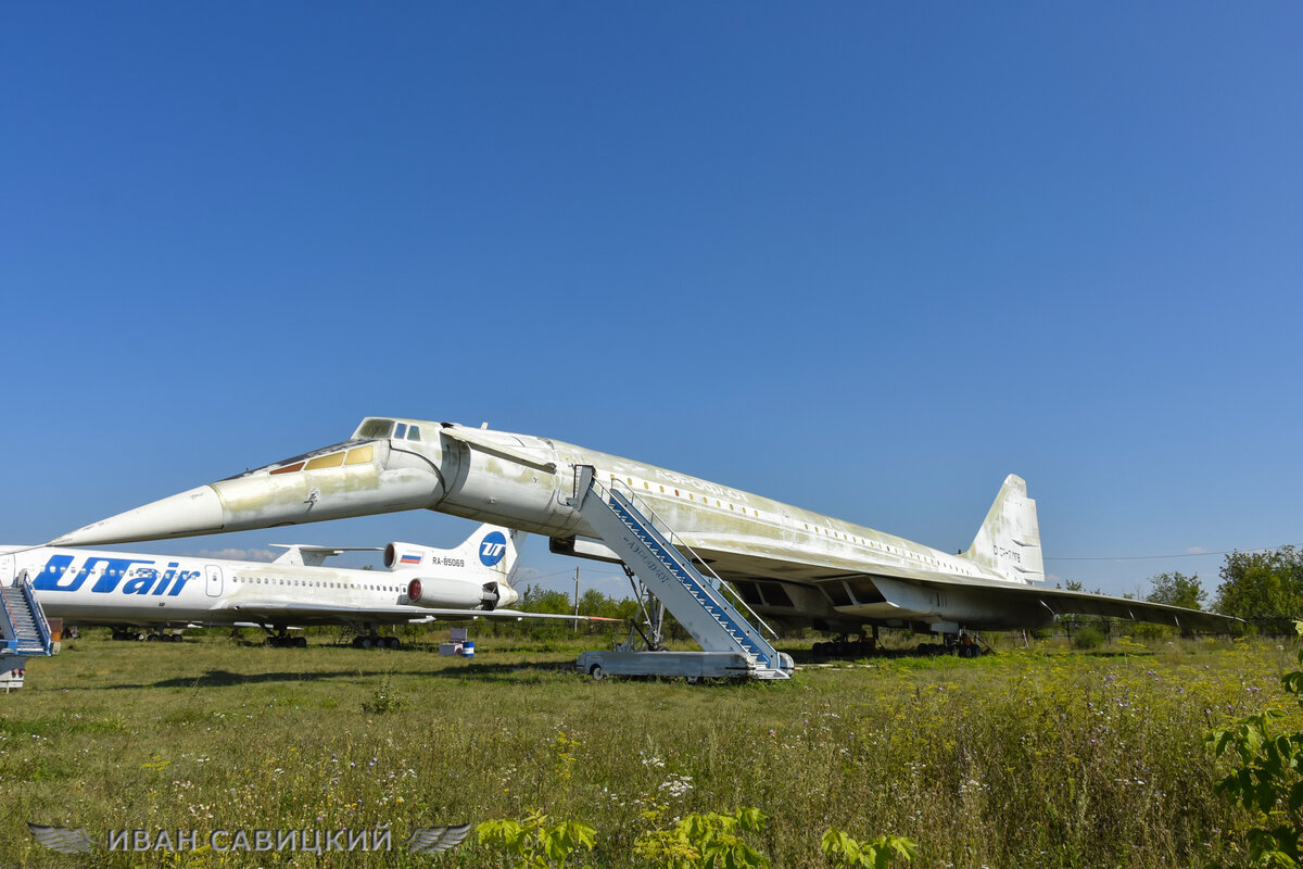 Ту-144. думаю в представлении не нуждается!