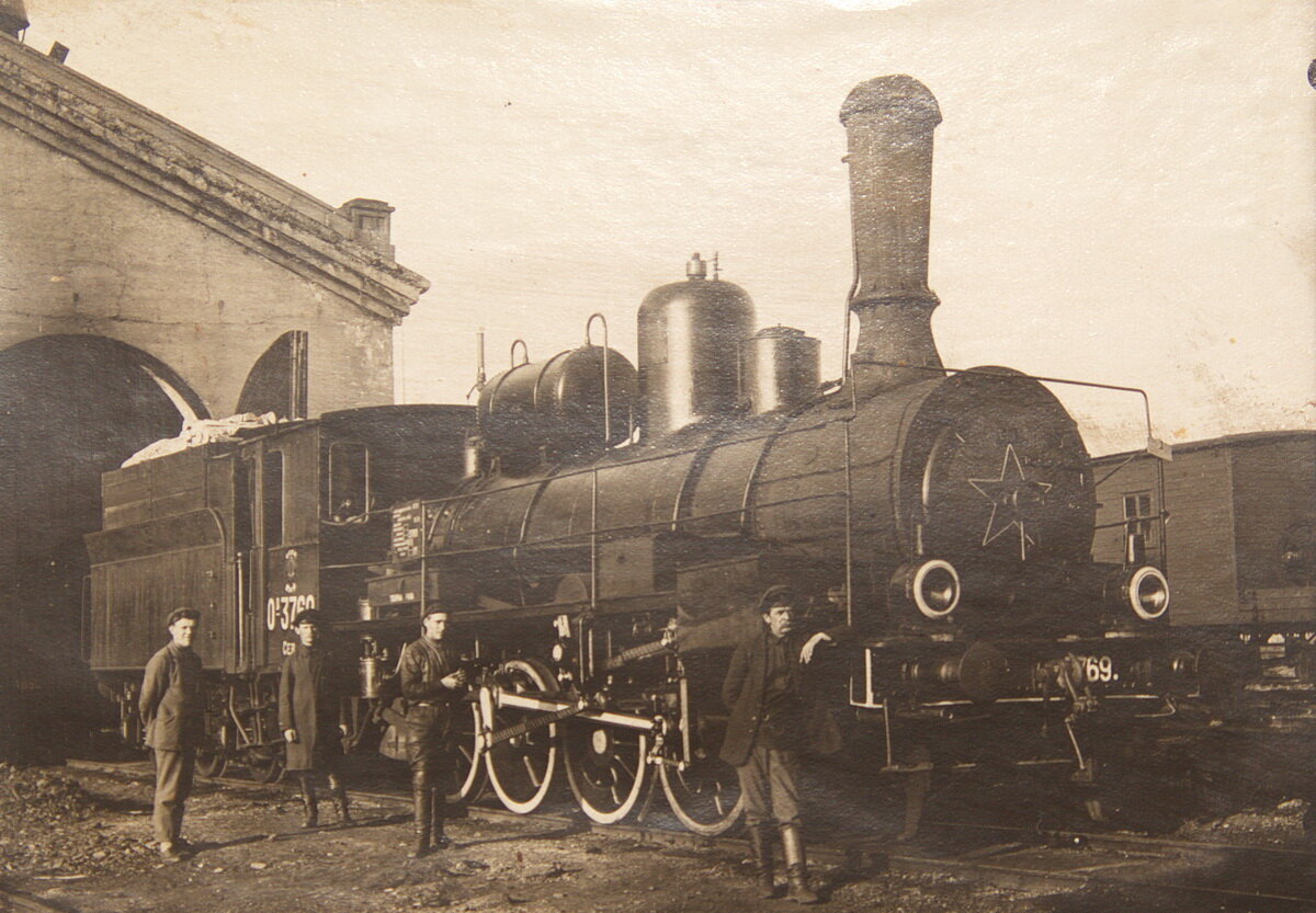 Локомотив Петербург - Варшавской железной дороги