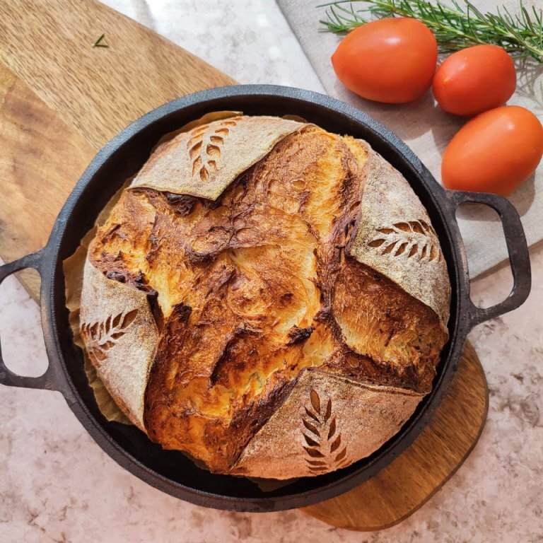 Сырная французская булка