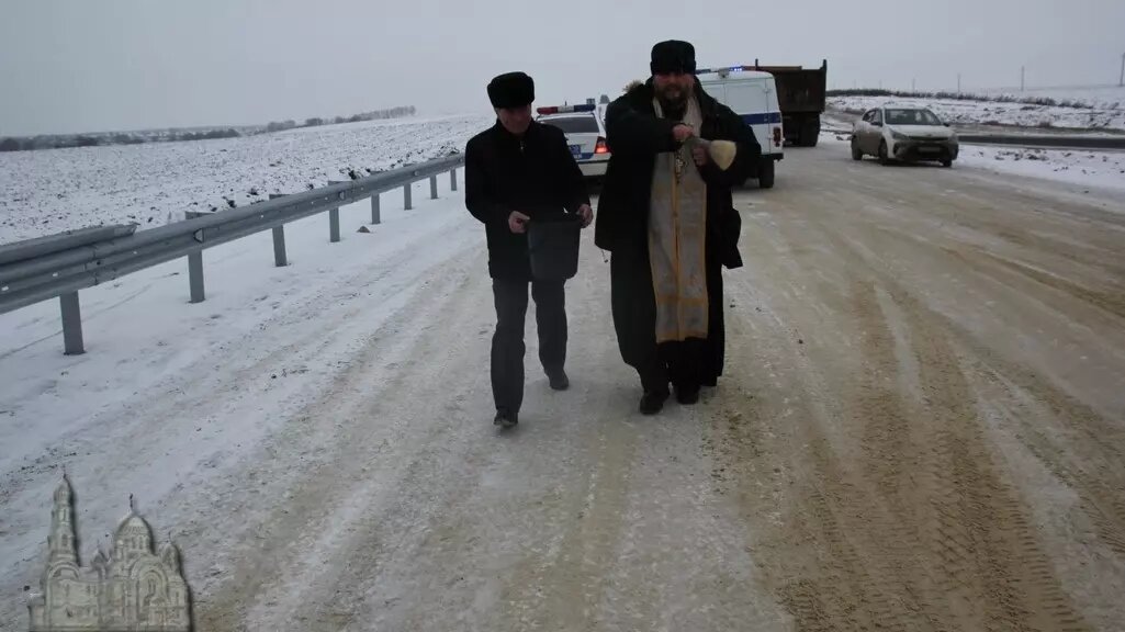 Освящение участка дороги Сурск-Дубенки в Мордовии. Фото: Ардатовская епархия Мордовской митрополии