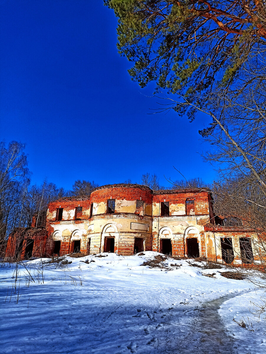 Усадьба князей Голицыных, с.Голунь Орловской области (фото из личного архива)