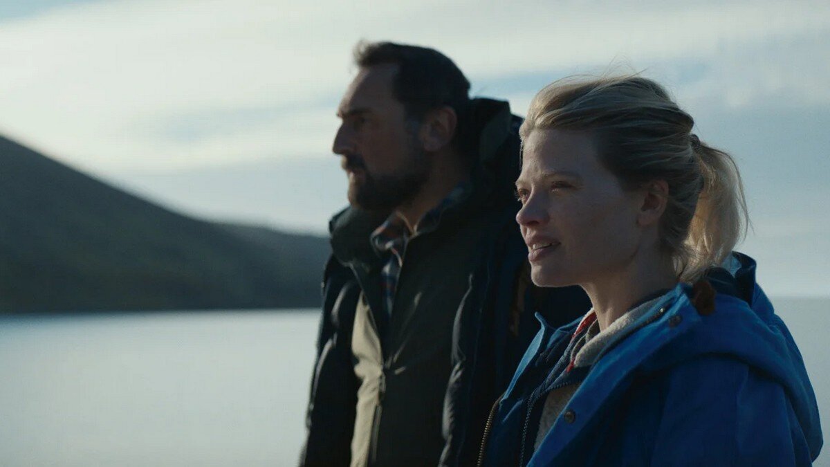 Cvjnhtnm j. Cvjnhtnm j. Онни томмила большая игра. Бинди сью ирвин остров ним 2. Исторические боевики.