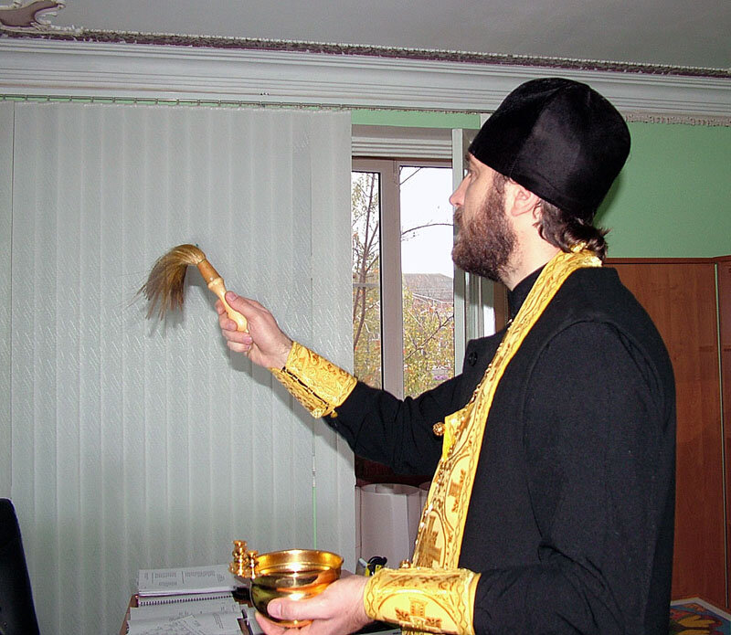 Маленькие рассказы. Эпиграф л н толстого бедные люди. Соседка юмор. Лев толстой маленькие рассказы. Рассказы толстой соседки.