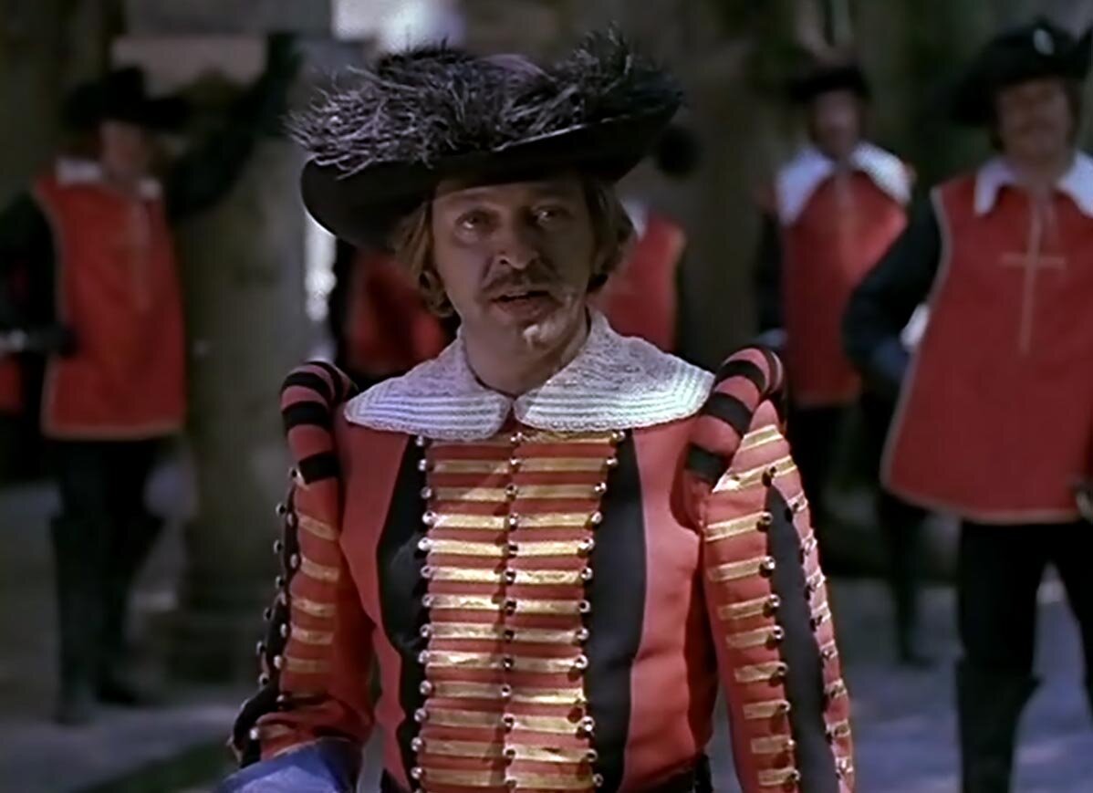 "Одни лишь мы - служители порядка"