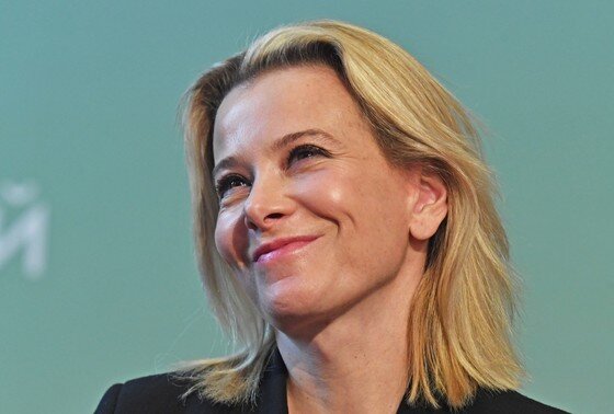    Юлия Высоцкая