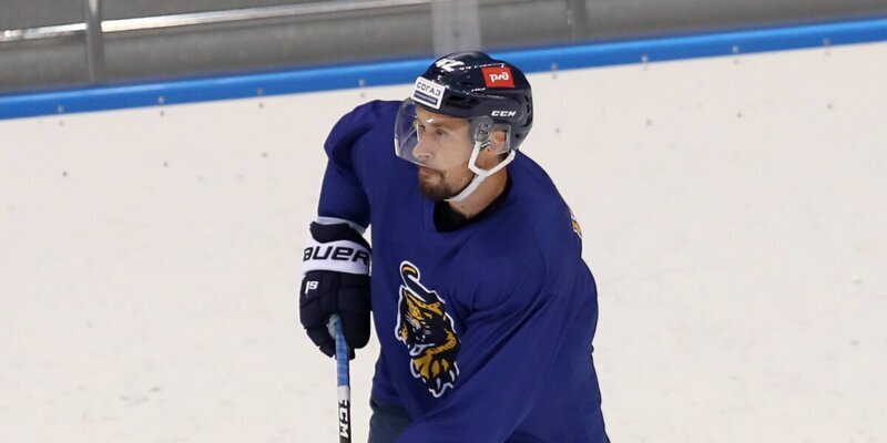 Матчи кхл сегодня. Хоккей кхл расписание. Кхл расписание. Календарь кхл 24 год. Хоккей кхл 14 ноября.