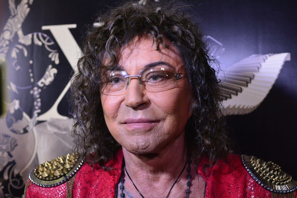    2020-й год. Лицо Валерия Леонтьева после неудачной блефаропластики и подтяжки. GLOBAL LOOK PRESS