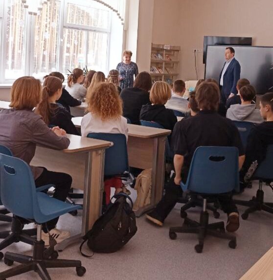 Творческая встреча со старшеклассниками