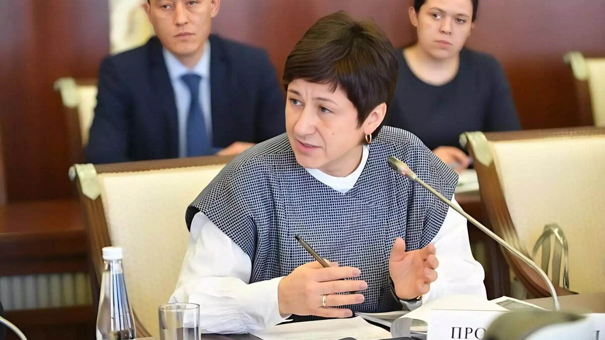     Руководителя управления главы Башкирии по социальным коммуникациям Елену Прочаковскую задержали ранее в Красногорске.