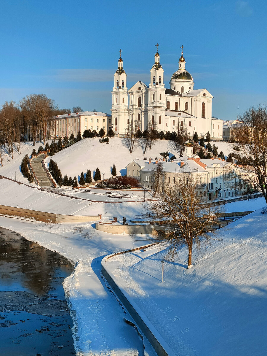 Зимний Витебск 2024. Впечатления от города 🏙️ | Travel_and_Транспорт | Дзен