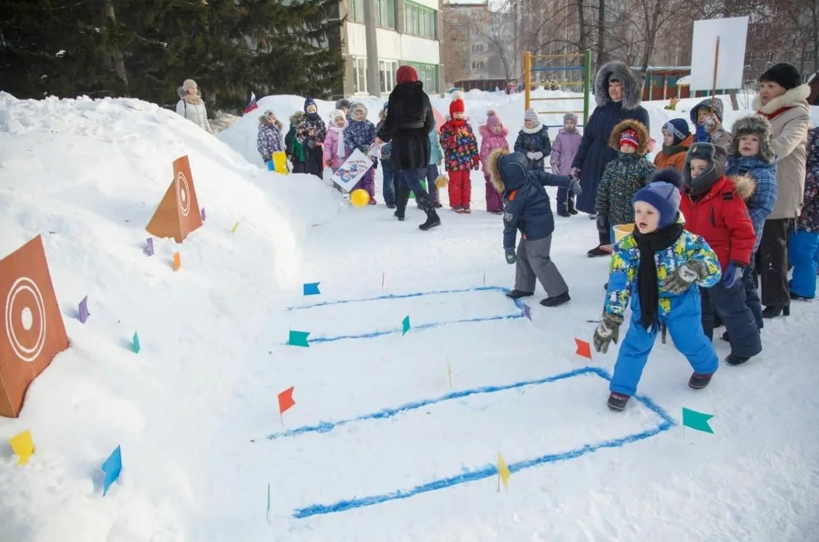 Зимние спортивные мероприятия. Зимние забавы в детском саду на улице. Спортивный праздник зимние забавы. Развлечения для детей на улице зимой. Зимние забавы в ДОУ.