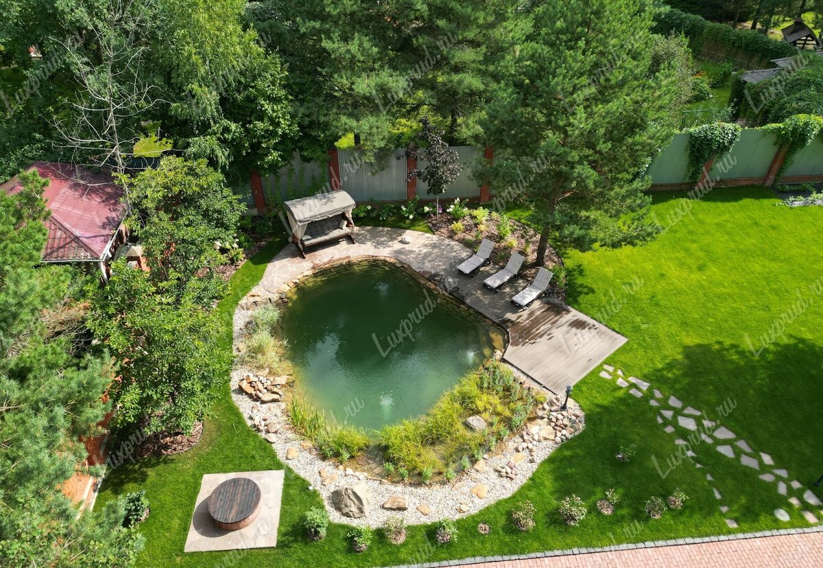 Личное море на даче