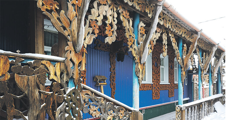 Дом Сергея Медведева на улице Космонавтов напоминает сказочный терем.