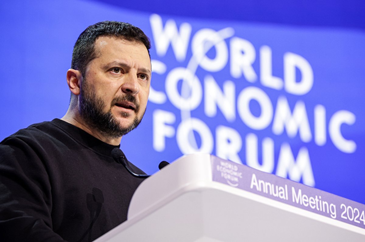    Такое не любят.