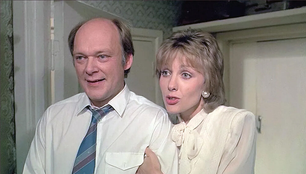 «Интердевочка», к/с «Мосфильм», к/с «Филмсталлет АБ», 1989, реж. П. Тодоровский