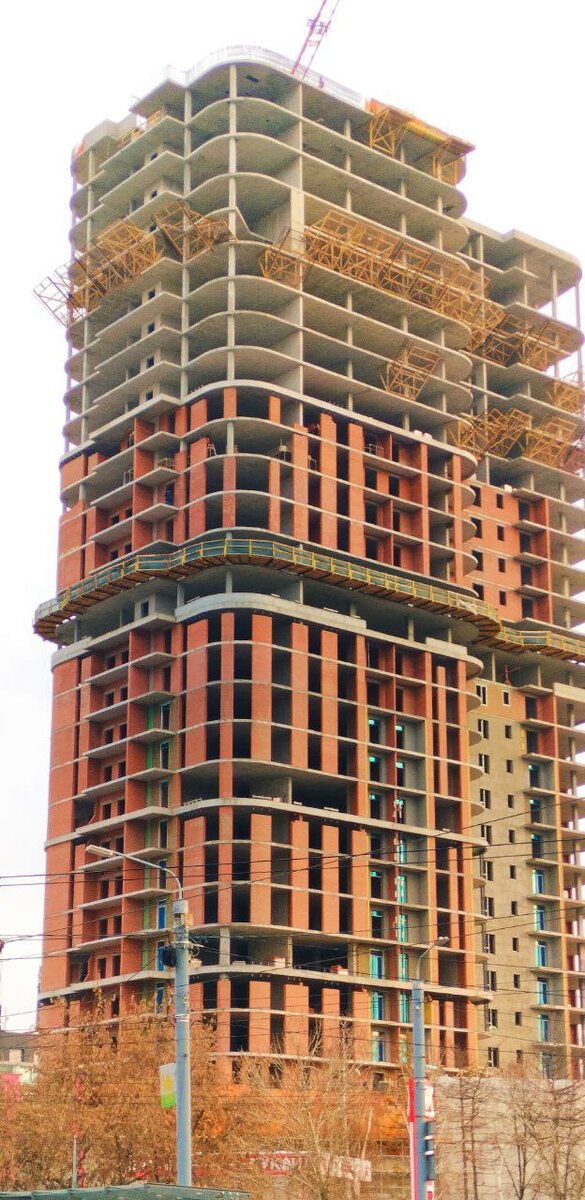 Стоит приглядеться к тем вариантам, где застройщик предлагает продажу с хорошим дисконтом, по акциям.