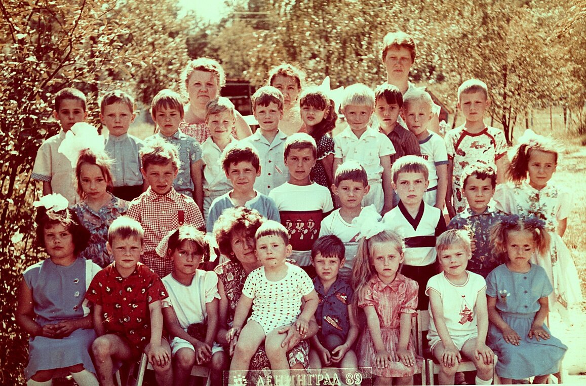 флешмоб для детей на день россии в доу. букет цветов для детей. дети скучают по детскому саду. флешмоб для детей пдд в детском саду. детский сад 12 изобильный.