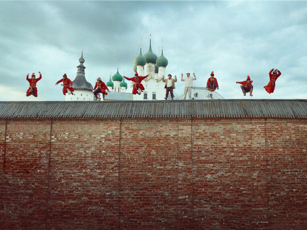 Кадр из фильма «Иван Васильевич меняет всё», 2023 год, режиссеры Роман Ким, Миша Семичев