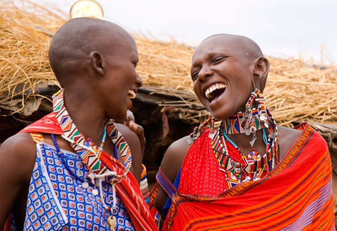 Во все времена, когда представители разных государств либо национальностей начинали контактировать друг с другом, происходила одна и та же ситуация — традиции накладывались на традиции, устои на...-10