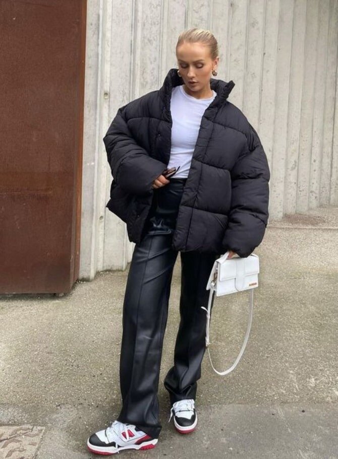 весенние куртки 2023. куртки тренд 2022-2023. тренды пуховиков 2022-2023. модные пуховики на весну 2023. куртка тренд 2022 2023 весна осень.