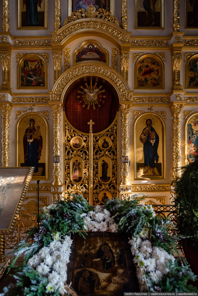 Новгородский летописный свод иллюстрации. Первый каменный православный храм на руси. Митрополит иона радзивиловская летопись. Князь владимир радзивилловская летопись. Летопись храма как писать.