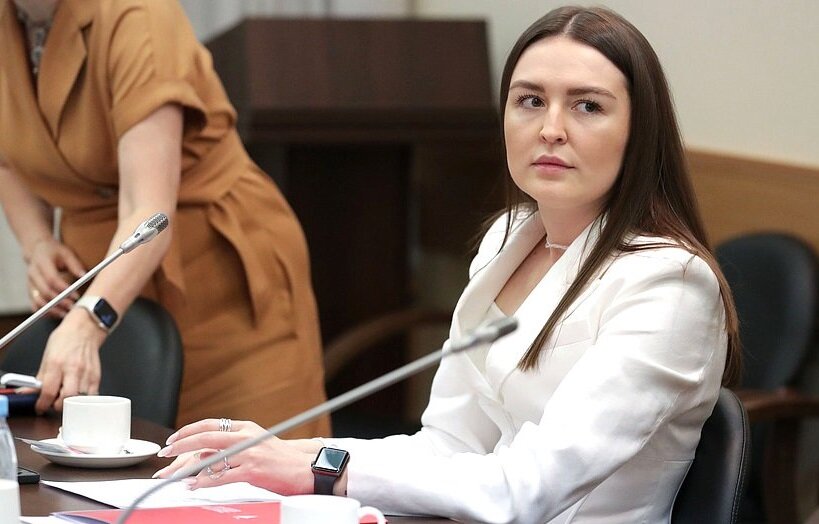 Депутат Госдумы Анна Скрозникова 