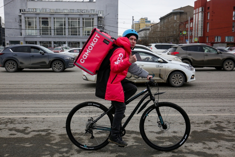 работа онлайн. интернет работает. подработка в свободное время ярославль. подработать в свободное время в интернете. подработка без вложений.