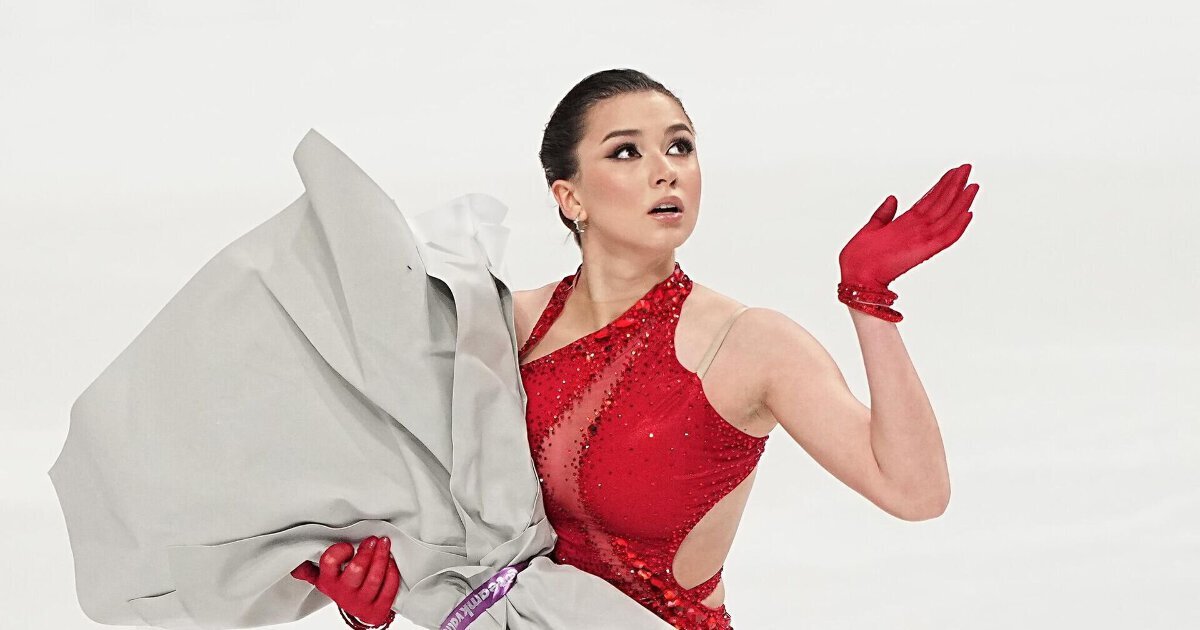 Последнее выступление камилы валиевой 2023. Камила валиева 2017. Последнее выступление камилы валиевой 2023. Камила валиева фигуристка 2022. Камила валиева фигуристка олимпиада 2022.