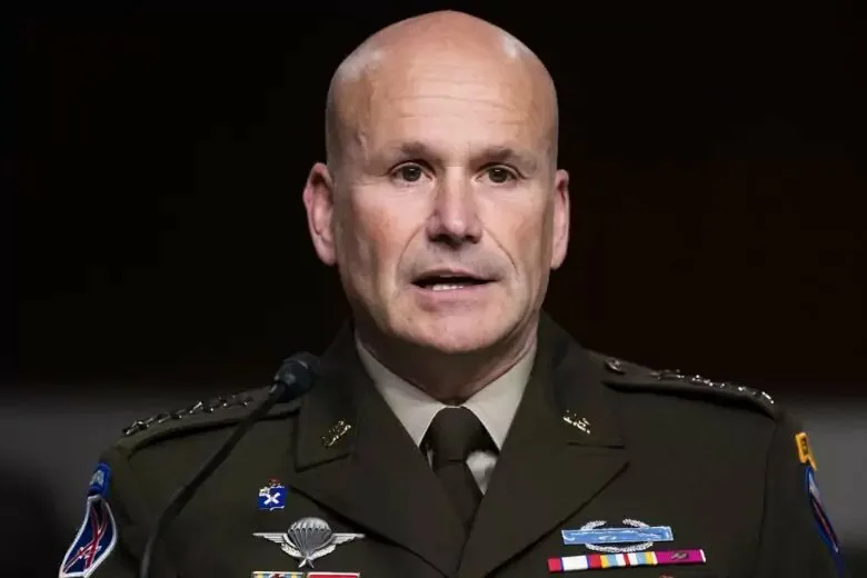 Кристофер Каволи, главнокомандующий объединенными силами альянса в Европе