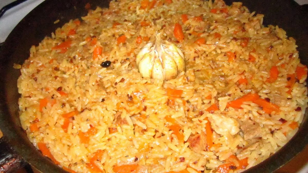 Палау плов. Паэлья с говядиной. Плов всегда вкусно. Палау казахский плов. Плов в утятнице.